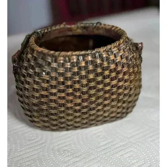 New Fishing Creel Vase Planter Ceramic Pottery- Very Detailed - Picture 5 of 14